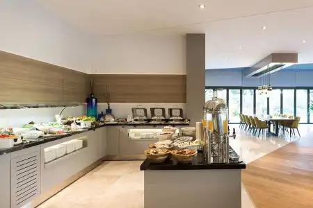 The Fortyfive Business & Spa - 30