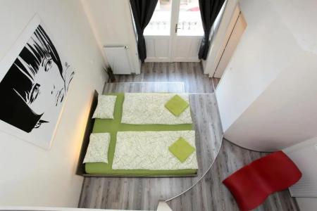 Apartment House - The Modern Flat - 99
