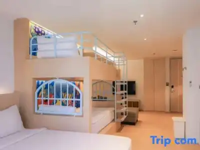 Balcony Seaside Sriracha & Serviced Apartments (SHA Extra Plus) - 272