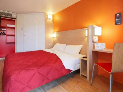 Hôtel Première Classe Toulouse Nord - Sesquières - 36