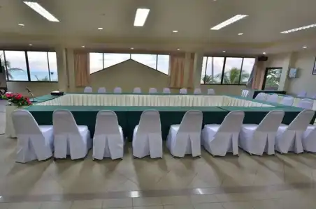 Alongkot Beach Resort Khanom - 12