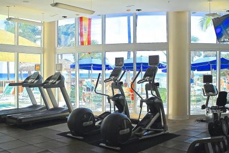 DoubleTree Resort & Spa by Hilton Ocean Point-N. Miami Beach - 17