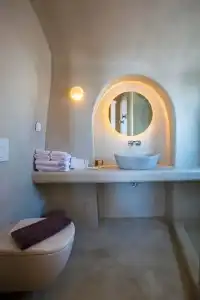 Chic Santorini - 36
