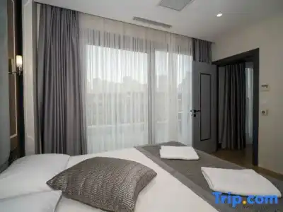 Rusel park residence - 6