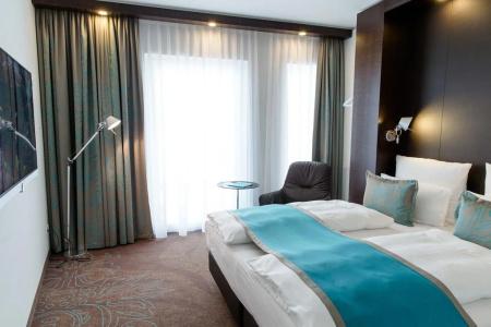 Motel One Berlin - Upper West - 39