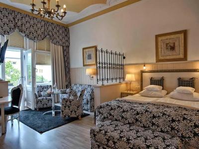 Augusta Am Kurfürstendamm - 77