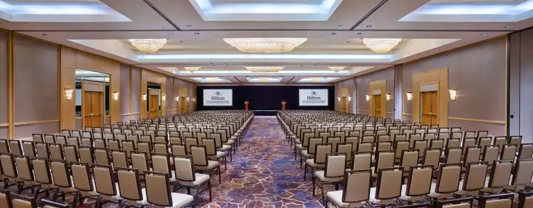 Hilton Los Angeles North/Glendale - 10