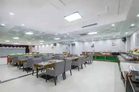 Vienna Dongguan Tangxia Binfen Plaza - 16