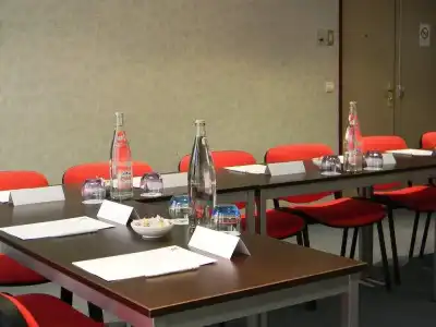 Holiday Inn Paris - Montmartre by IHG - 66