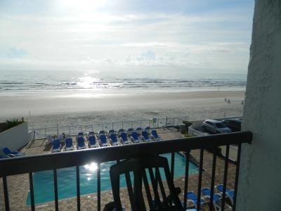 Tropical Winds Resort - 21