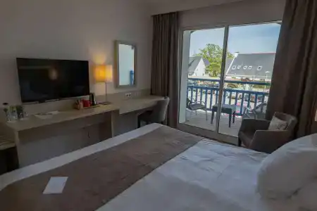 Best Western Le Roof - 146