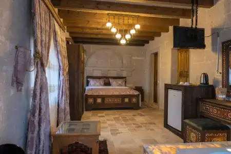 Underground Cave Suites - 110