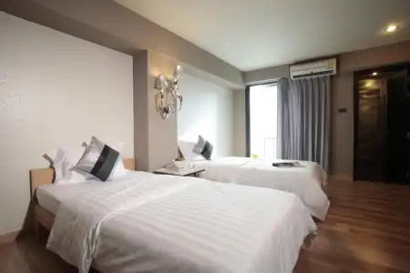 Diary Suite - 17