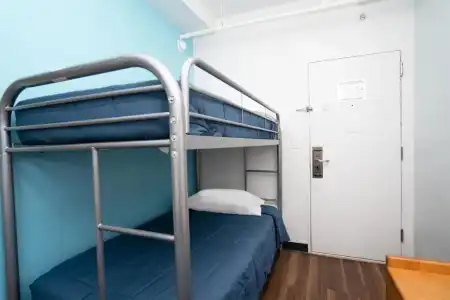 West Side YMCA Hostel - 49