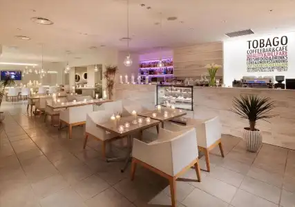 Plumm - 18
