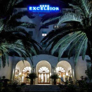 Grand Excelsior - 33