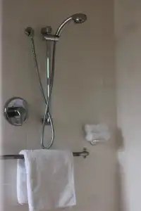 Greenlane Manor Motel - 8