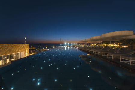 Mykonos Riviera - Small Luxurys of the World - 25
