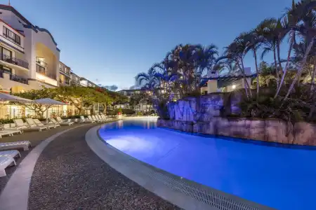 Oaks Gold Coast Calypso Plaza Suites - 5