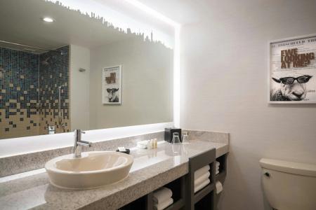 Renaissance New York Times Square by Marriott - 45