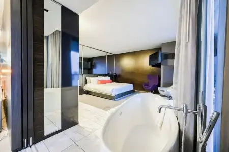 Beautiful Palms Place Suite - 288