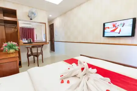Nhu Y 2 - 23