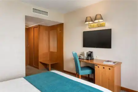 Ramada by Wyndham Bucharest Parc - 32