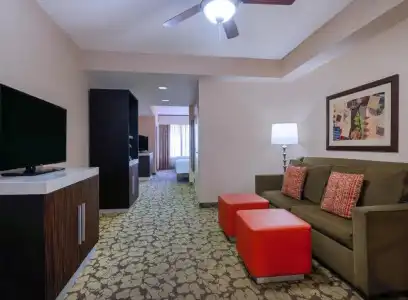Hilton Garden Inn Las Vegas Strip South - 57
