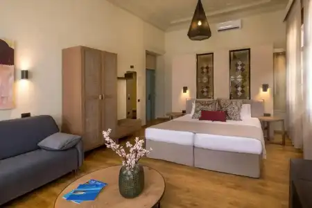 Contessa Boutique - 5