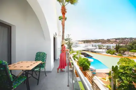 Latchi Escape & Suites - 42