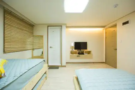 Guest House The Hill - 2