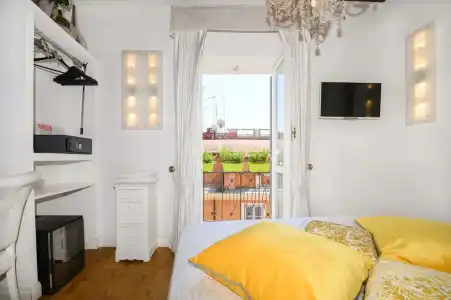 Domus Spagna Frattina Prestige Suite - 100