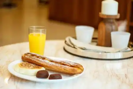 Great World Serviced Apartments - 10