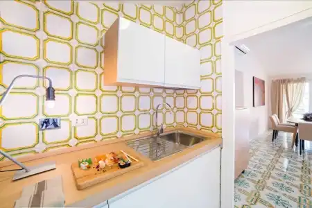 Grand Master Suites - 135