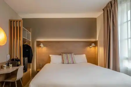 Campanile PRIME - Caen Centre Gare - 90