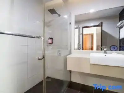 S. Damansara - 23