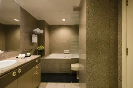 Norfolk Mansion Luxury Serviced Apartment - 9