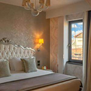 Carnival Palace - Venice Collection - 47