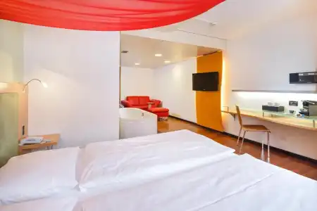 Ramada by Wyndham Baden du Parc - 96