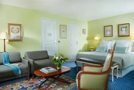 Relais Du Louvre - 53
