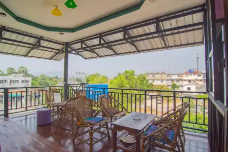 Baan Taklom Chomtalay - 16