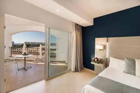 Royal Palm Resort & Spa - Adults Only - 40
