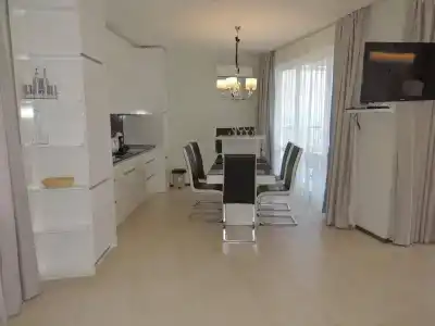 Green Paradise Deluxe Apartments - 98