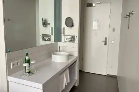 Wyndham Garden Berlin Mitte - 8