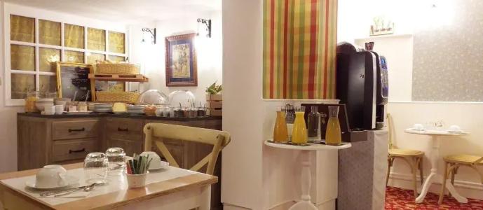 Hôtel le Chantilly - 21