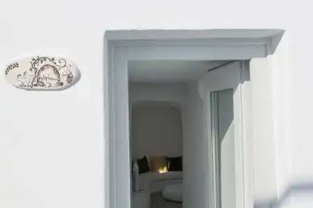 Trieris Villa & Suites - 89