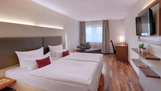 Newton Heilbronn - 13