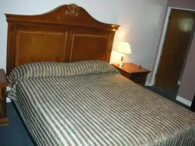 Cache Creek Inn - 4