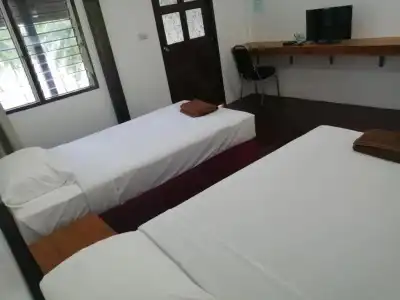Jansom Beach Resort Ranong - 43