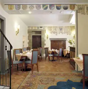 Davanzati - 13